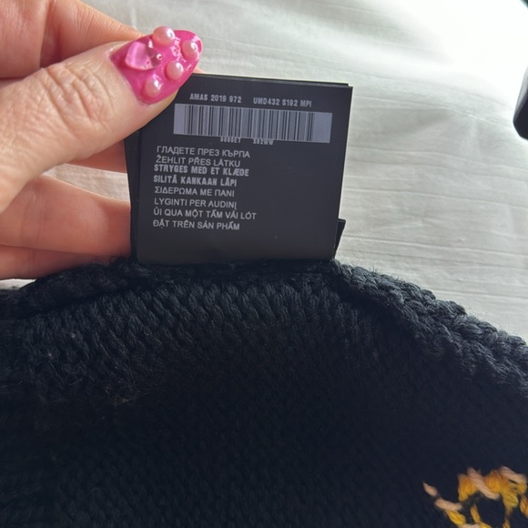 Authentic Prada Intarsia Ribbed Knit Yellow Lightning Bolt Beanie - Picture 6 of 6